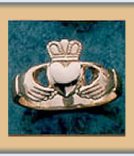 Ladies Claddagh Ring