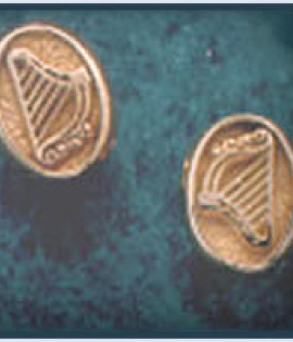 Solid Oval Harp Stud Earrings