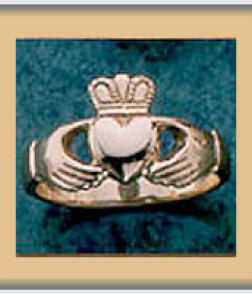 SMALL Claddagh Ring